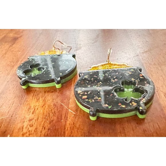 Pot of Gold Earrings Shamrocks St Patrick's Day Parade Party Dangle Hook… - Picture 3 of 9